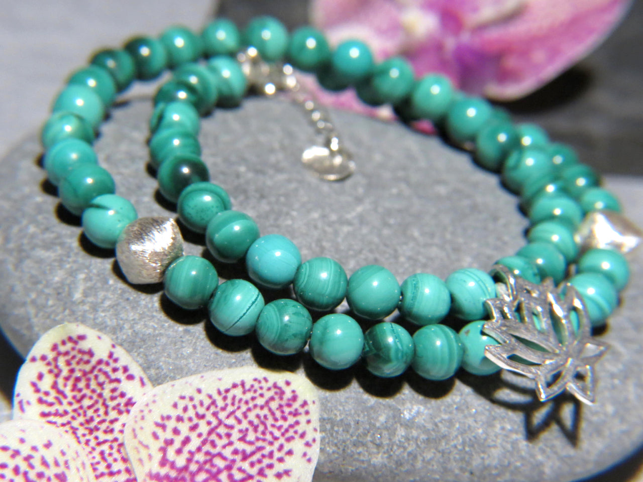 Bracelet "MELBOURNE" double en pierres naturelles de Malachite