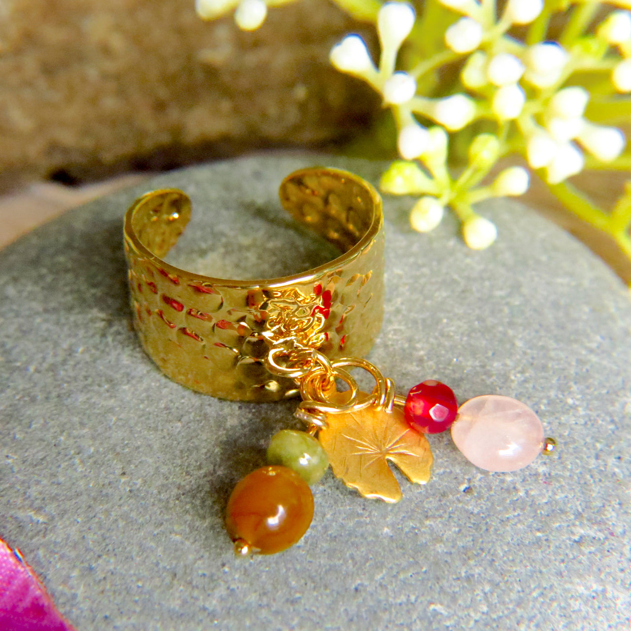 Bague "AMELIE" dorée or fin en pierre d' Oeil de Tigre Quartz Rose et Agates