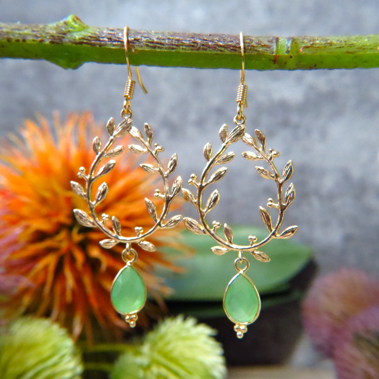 Boucles d'oreilles "ALYSSA" dorées or fin pierre de Chrysoprase Calcédoine verte