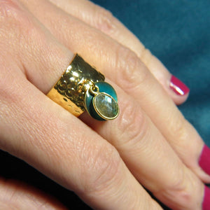 Bague "ZOE" dorée or fin avec pierre de Labradorite et sequin émaillé