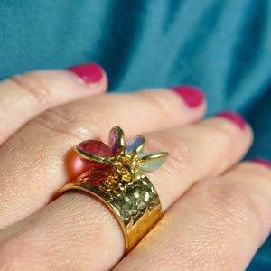 Bague "MATHILDE" dorée or fin avec pierres d' Améthyste Tourmaline et Calcédoine verte et bleue