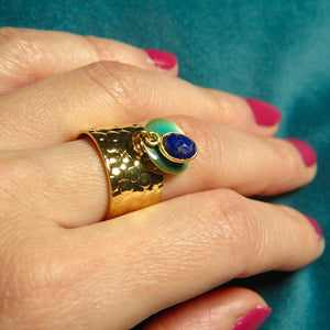 Bague "LEA" dorée or fin avec pierre de Lapis lazuli et sequin émaillé