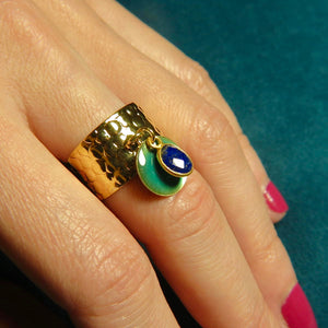 Bague "LEA" dorée or fin avec pierre de Lapis lazuli et sequin émaillé