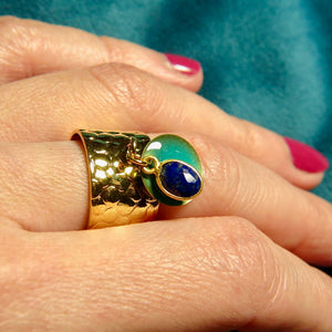 Bague "LEA" dorée or fin avec pierre de Lapis lazuli et sequin émaillé