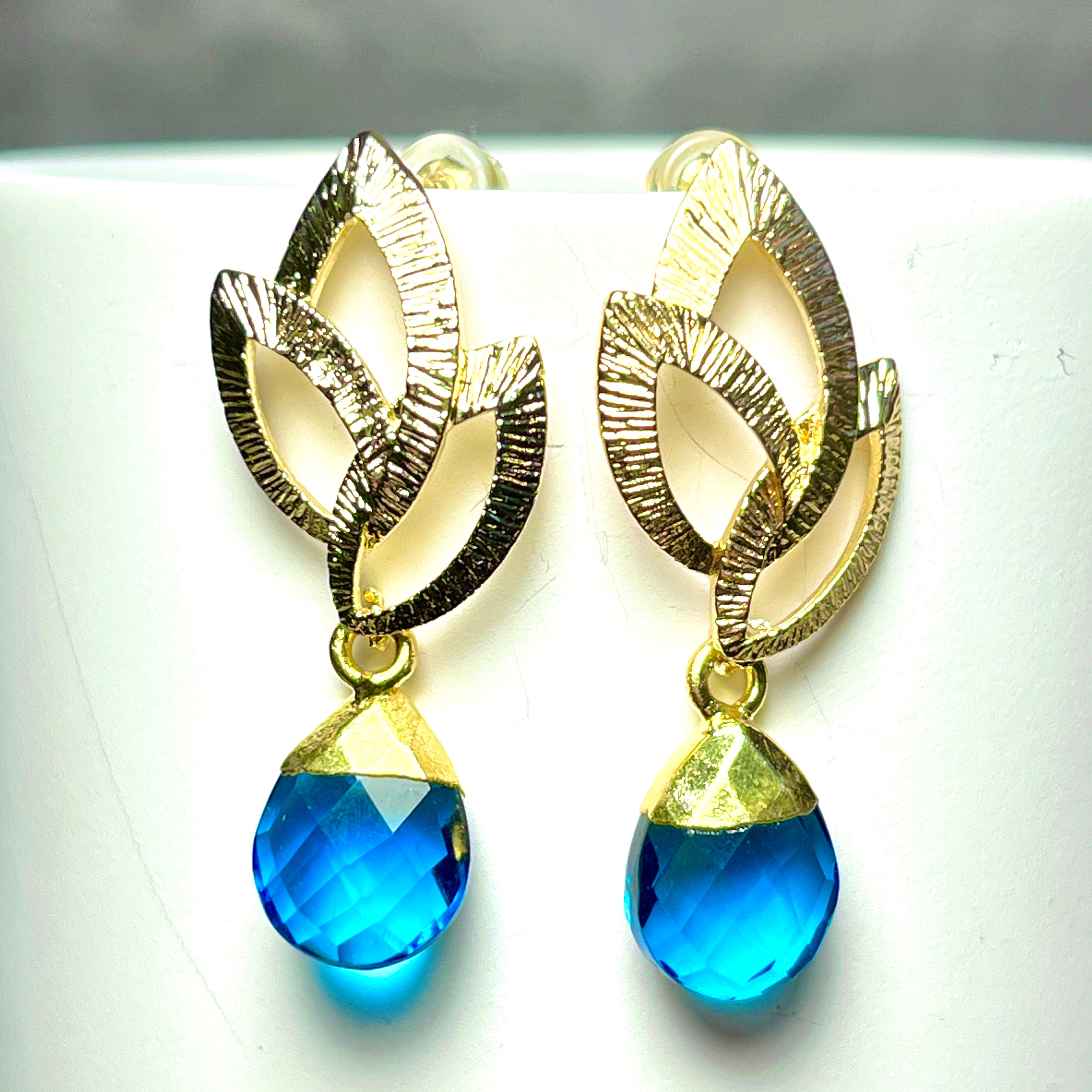 Boucles d’oreilles "NASHVILLE" dorées or fin Quartz bleu