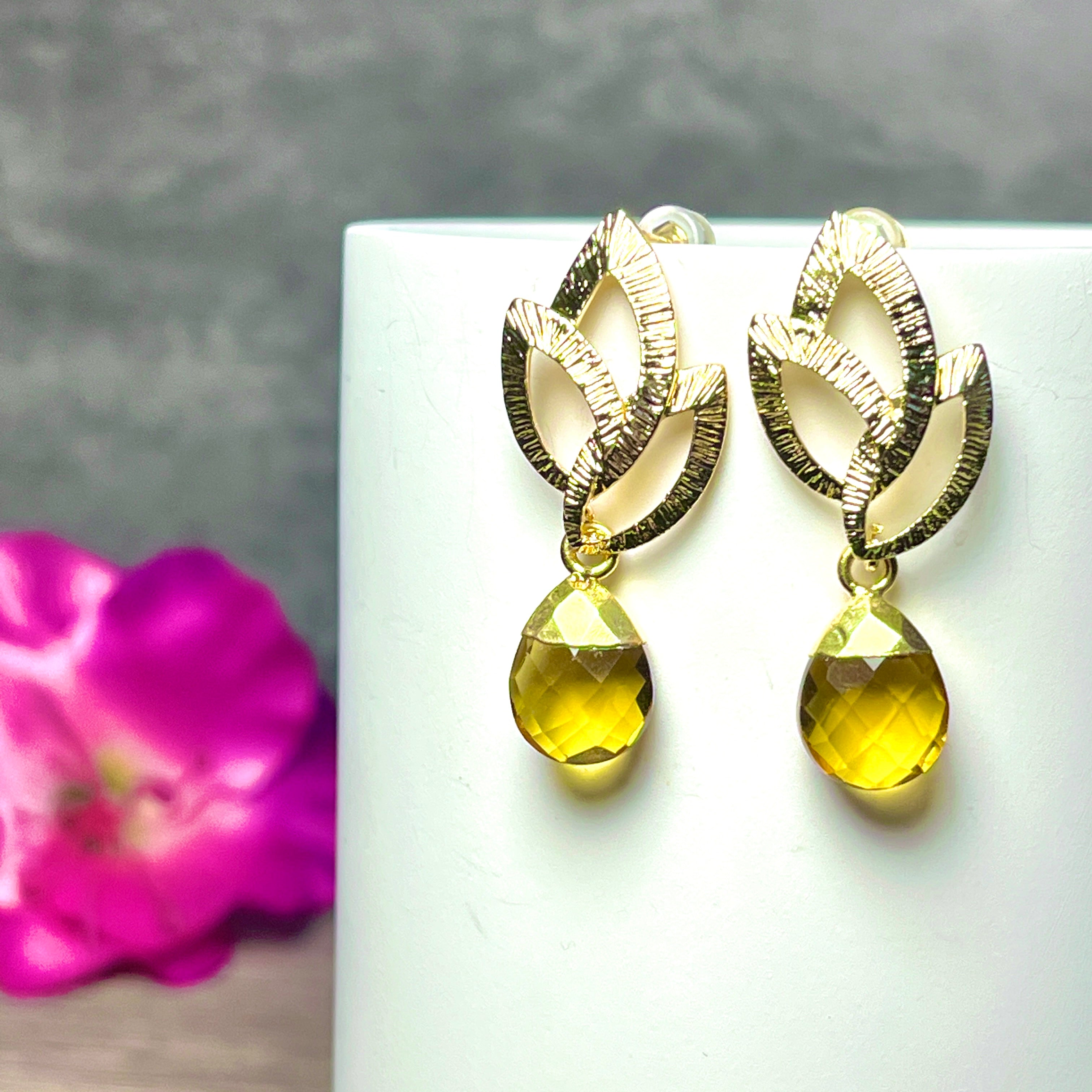 Boucles d’oreilles "ZOEY" dorées or fin de Citrine