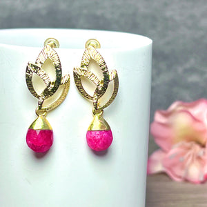 Boucles d’oreilles "PENELOPE" dorées or fin de Rubis brut