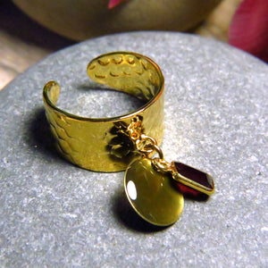 Bague "STELLA" dorée or fin en pierre de grenat et sequin émaillé